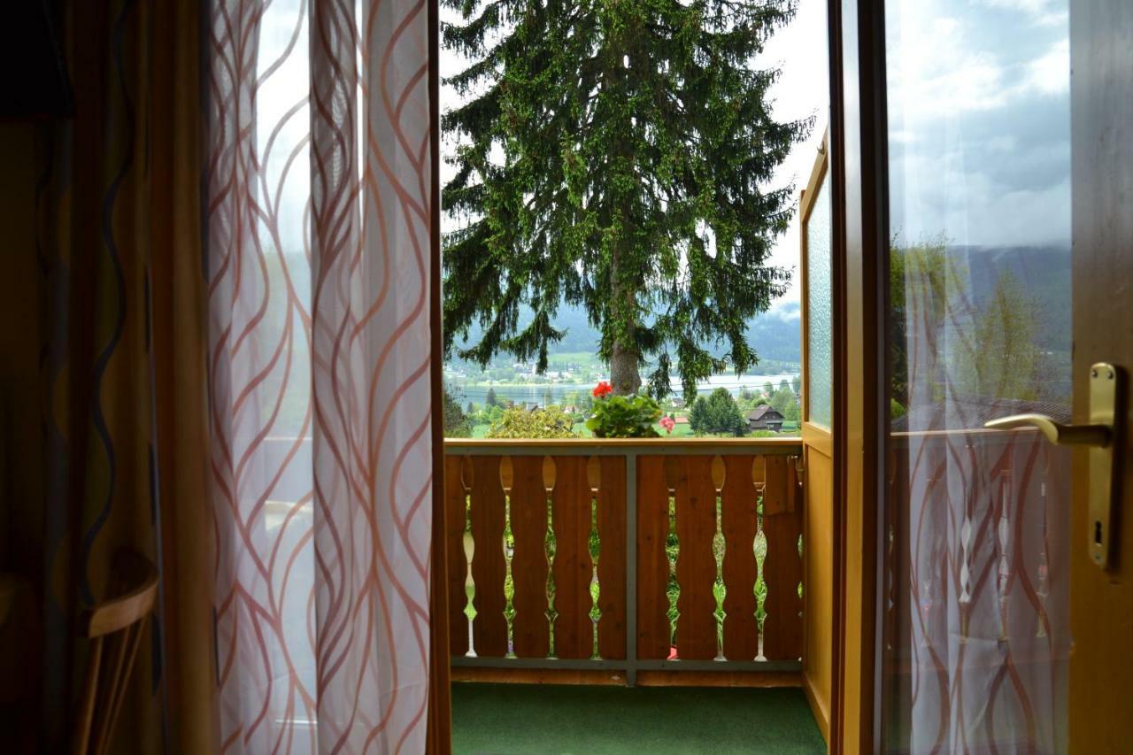 Fruehstueckspension Blasge Bodensdorf Bagian luar foto